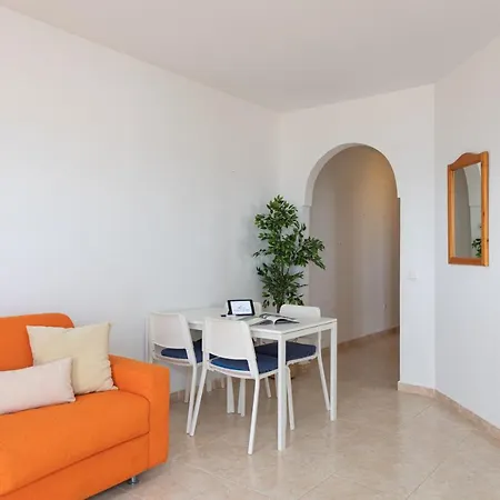 Διαμέρισμα New With Terrace And Sea Views *