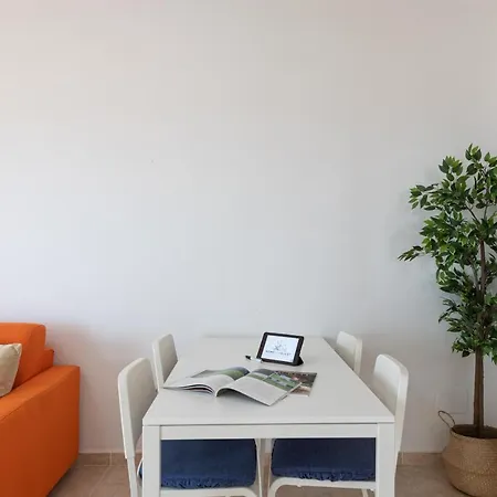New With Terrace And Sea Views Διαμέρισμα *