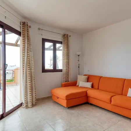 Διαμέρισμα New With Terrace And Sea Views Κόστα Κάλμα